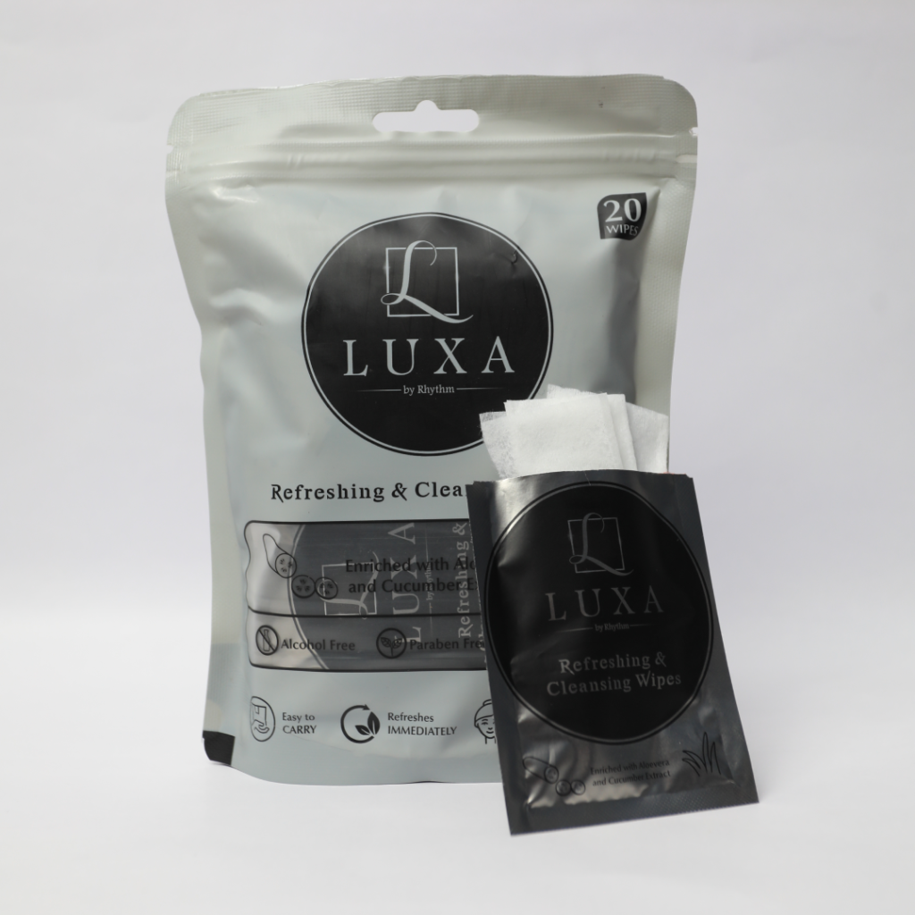 Refreshing & Cleansing Wipes (20 Pcs)